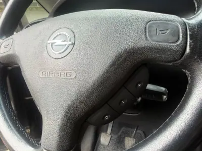 Opel Zafira 2001 - 1750 EUR, 325223 km - 325223km - foto 18 de 38