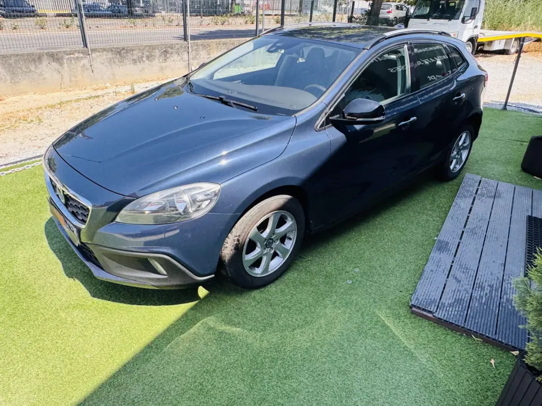 Volvo V40 Cross Country 2014 - 11500 EUR, 193000 km - 193000km - foto 3 de 18