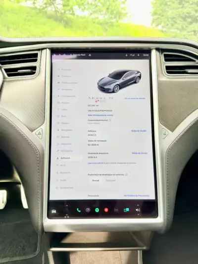 Tesla Model S 2013 - 15500 EUR, 306000 km - AUTO.MOTO.pt - 306000km - foto 16 de 24