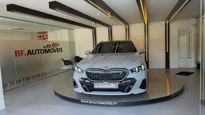 BMW i5 2024 - 52900 EUR, 121823 km - AUTO.MOTO.pt - 121823km - foto 12 de 57
