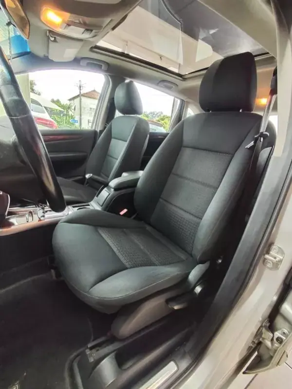 Mercedes-Benz B 200 2006 - 8250 EUR, 190000 km - AUTO.MOTO.pt - 190000km - foto 27 de 34