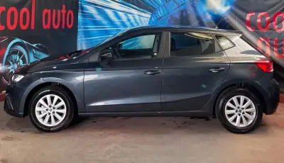 SEAT Ibiza 2024 - 17999 EUR, 1000 km - AUTO.MOTO.pt - 1000km - foto 3 de 40