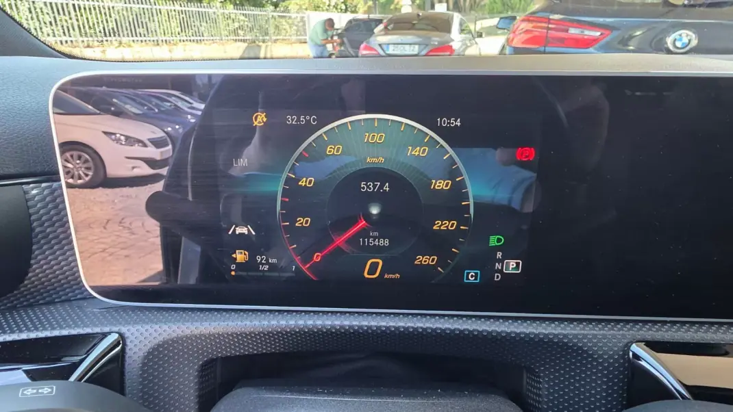 Mercedes-Benz A 180 2018 - 21890 EUR, 115000 km - 115000km - foto 17 de 37