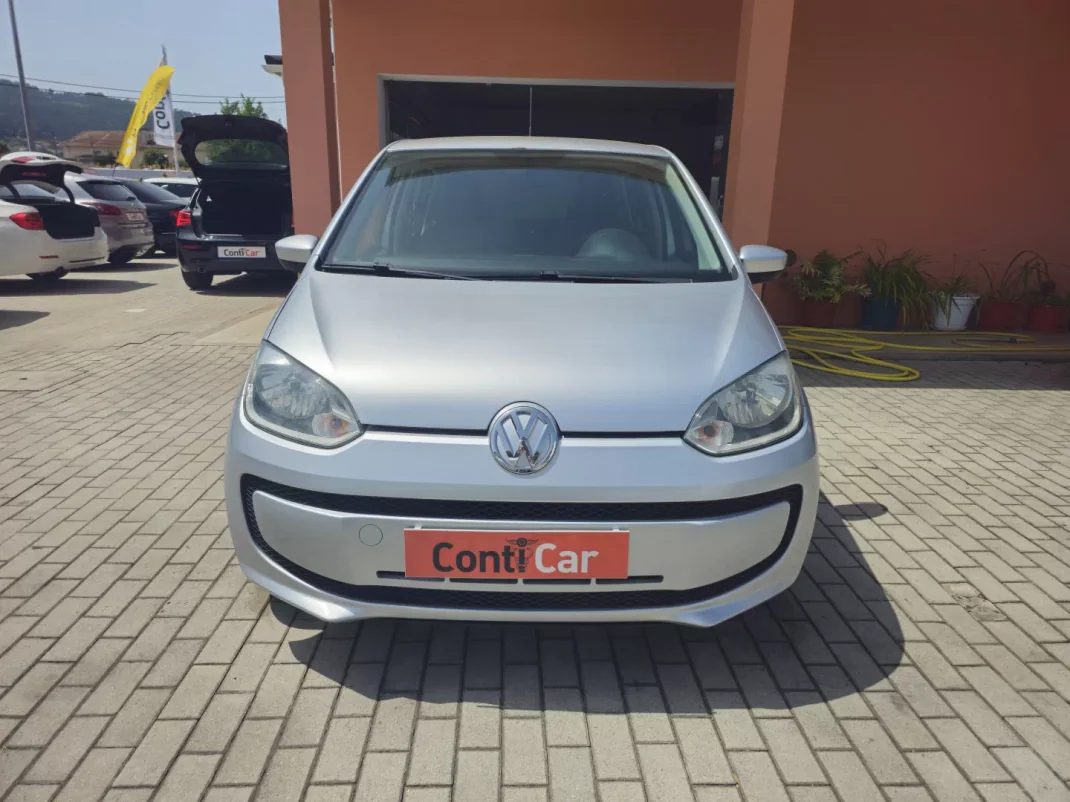 Volkswagen Up! 2012 - 5750 EUR, 151158 km - 151158km - foto 2 de 11