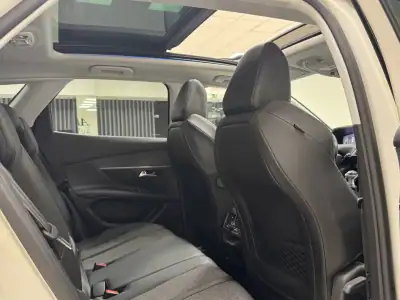 Peugeot 3008 2019 - 18990 EUR, 130000 km - AUTO.MOTO.pt - 130000km - foto 30 de 30