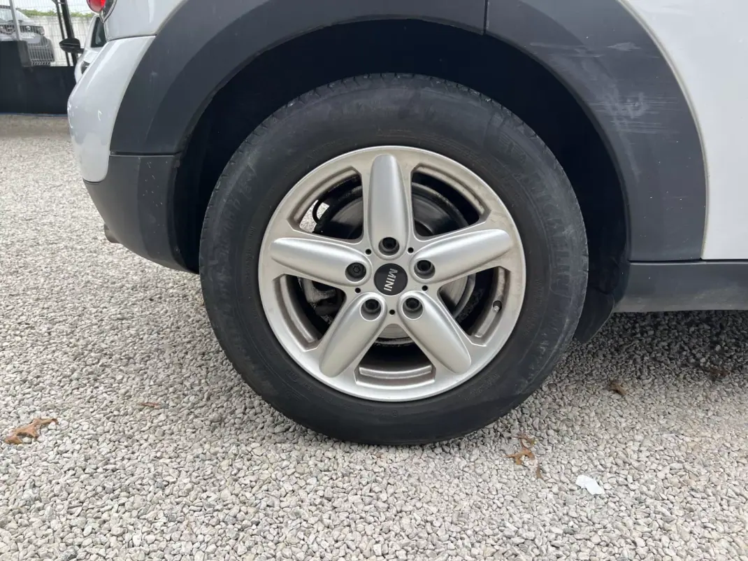 MINI Countryman 2014 - 11900 EUR, 174000 km - 174000km - foto 4 de 18
