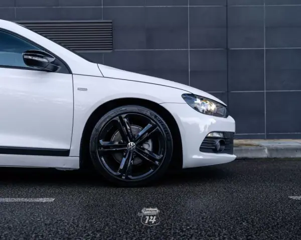 Volkswagen Scirocco 2013 - 16990 EUR, 153299 km - AUTO.MOTO.pt - 153299km - foto 8 de 49
