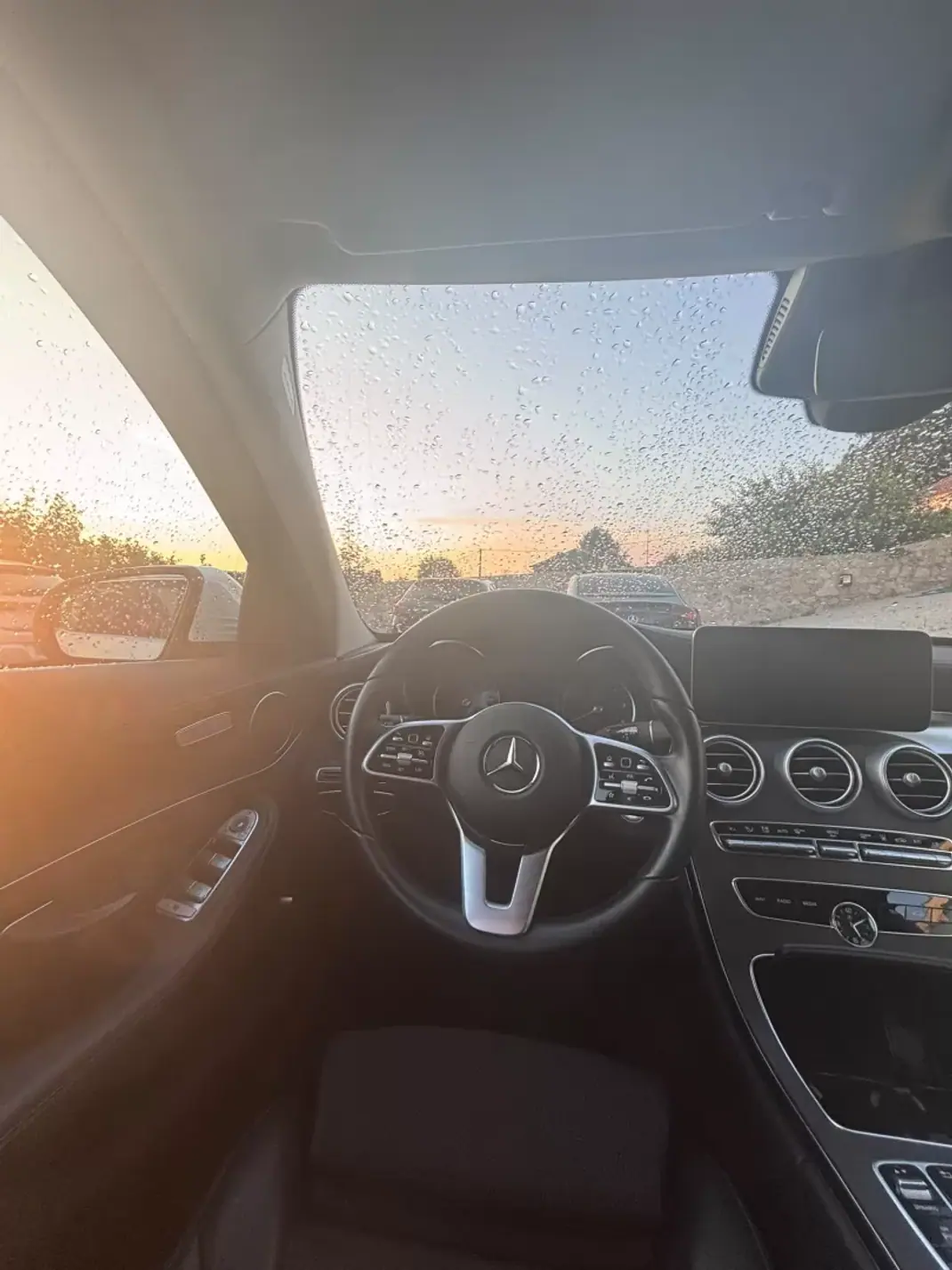 Mercedes-Benz C 300 2020 - 26499 EUR, 59252 km - 59252km - foto 19 de 21