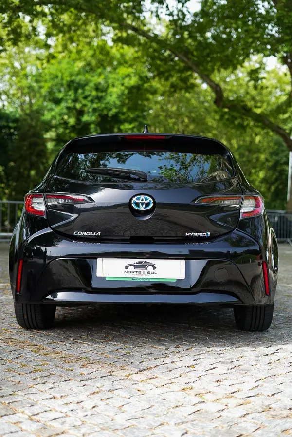 Toyota Corolla 2022 — foto 3 de 13