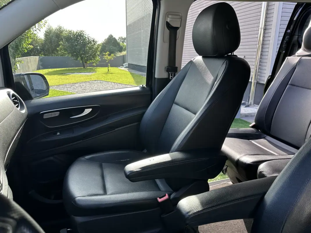 Mercedes-Benz Vito Tourer 2015 - 24900 EUR, 320000 km - AUTO.MOTO.pt - 320000km - foto 48 de 57