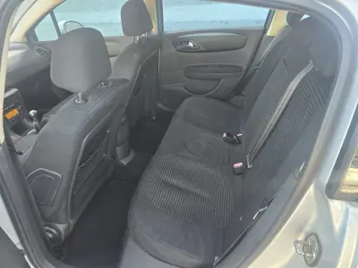 Citroën C4 2008 - 2750 EUR, 355000 km - 355000km - foto 11 de 17
