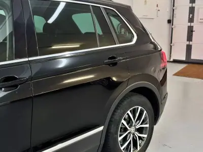 Volkswagen Tiguan 2017 - 17750 EUR, 120000 km - AUTO.MOTO.pt - 120000km - foto 14 de 50