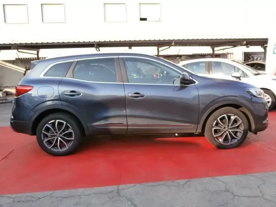 Renault Kadjar 2019 - 17900 EUR, 110677 km - AUTO.MOTO.pt - 110677km - foto 4 de 36