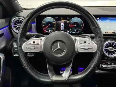 Mercedes-Benz A 180 2018 - 21990 EUR, 191000 km - AUTO.MOTO.pt - 191000km - foto 17 de 26