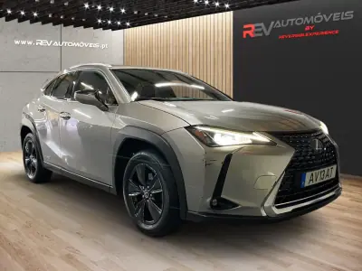Lexus UX 250h 2021 - 24950 EUR, 126000 km - AUTO.MOTO.pt - 126000km - foto 2 de 20