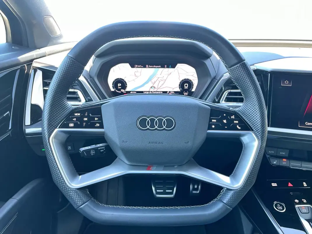 Audi Q4 Sportback e-tron 2022 - 41000 EUR, 54000 km - AUTO.MOTO.pt - 54000km - foto 24 de 28