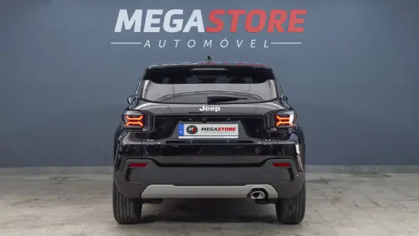 Jeep Avenger 2026 - 25750 EUR, 70 km - AUTO.MOTO.pt - 70km - foto 6 de 41