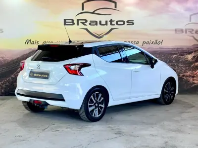 Nissan Micra 2018 — foto 6 de 24