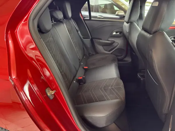 Opel Corsa 2025 - 18450 EUR, 7423 km - AUTO.MOTO.pt - 7423km - foto 37 de 41