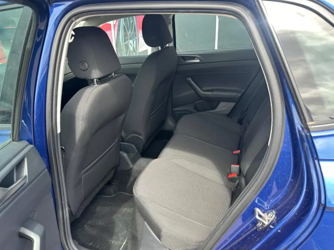Volkswagen Polo 2018 - 13947 EUR, 78000 km - AUTO.MOTO.pt - 78000km - foto 10 de 18