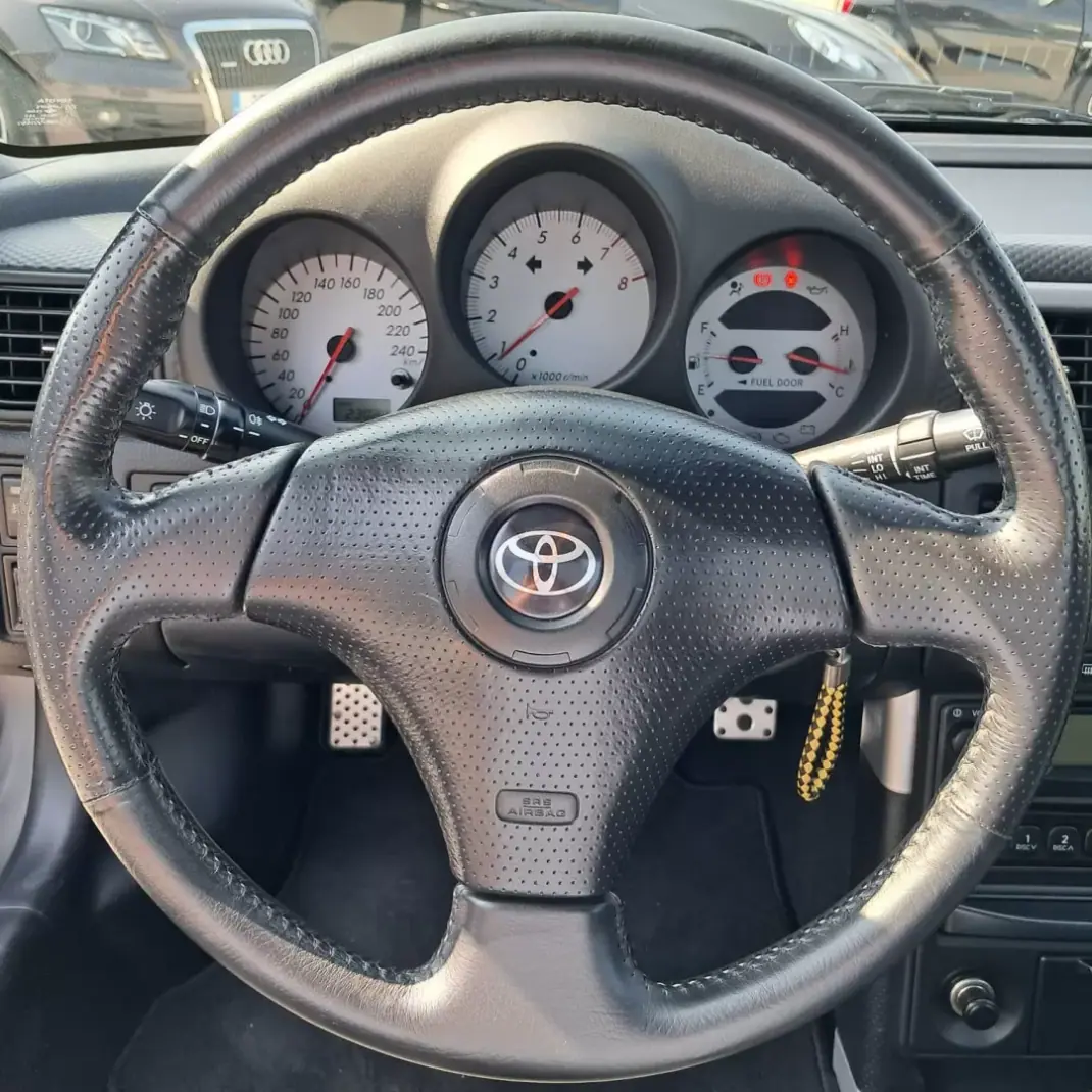 Toyota MR2 2005 - 20990 EUR, 23000 km - 23000km - foto 15 de 20
