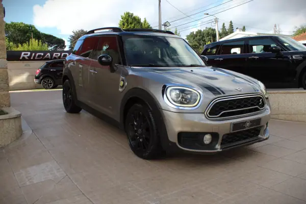 MINI Countryman 2018 - 17990 EUR, 177000 km - 177000km - foto 3 de 31
