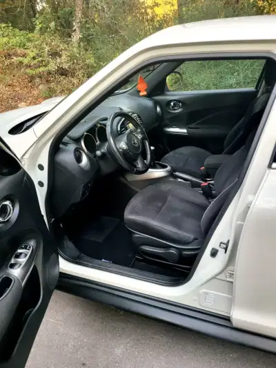 Nissan Juke 2014 - 11990 EUR, 168500 km - AUTO.MOTO.pt - 168500km - foto 19 de 25