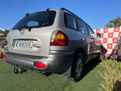 Hyundai Santa Fe 2003 - 5990 EUR, 215865 km - AUTO.MOTO.pt - 215865km - foto 3 de 18
