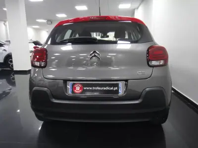 Citroën C3 2018 - 8990 EUR, 97000 km - AUTO.MOTO.pt - 97000km - foto 7 de 22