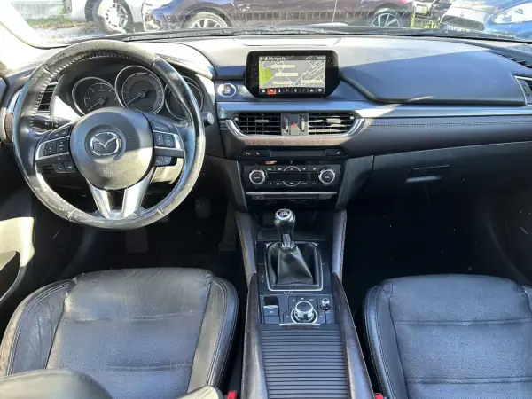 Mazda 6 2016 - 15750 EUR, 156100 km - AUTO.MOTO.pt - 156100km - foto 8 de 22