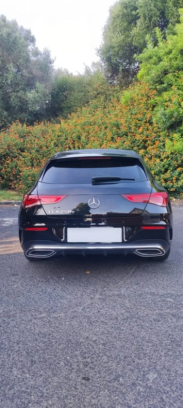 Mercedes-Benz CLA 250 2023 - 24600 EUR, 207791 km - AUTO.MOTO.pt - 207791km - foto 8 de 15