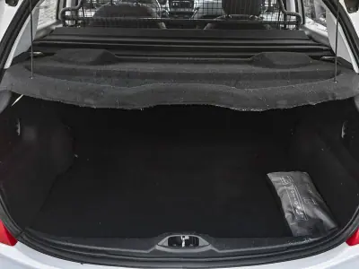 Peugeot 206 1.4 HDI KIT XS 2015 - 7450 EUR, 164000 km - AUTO.MOTO.pt - 164000km - foto 22 de 29