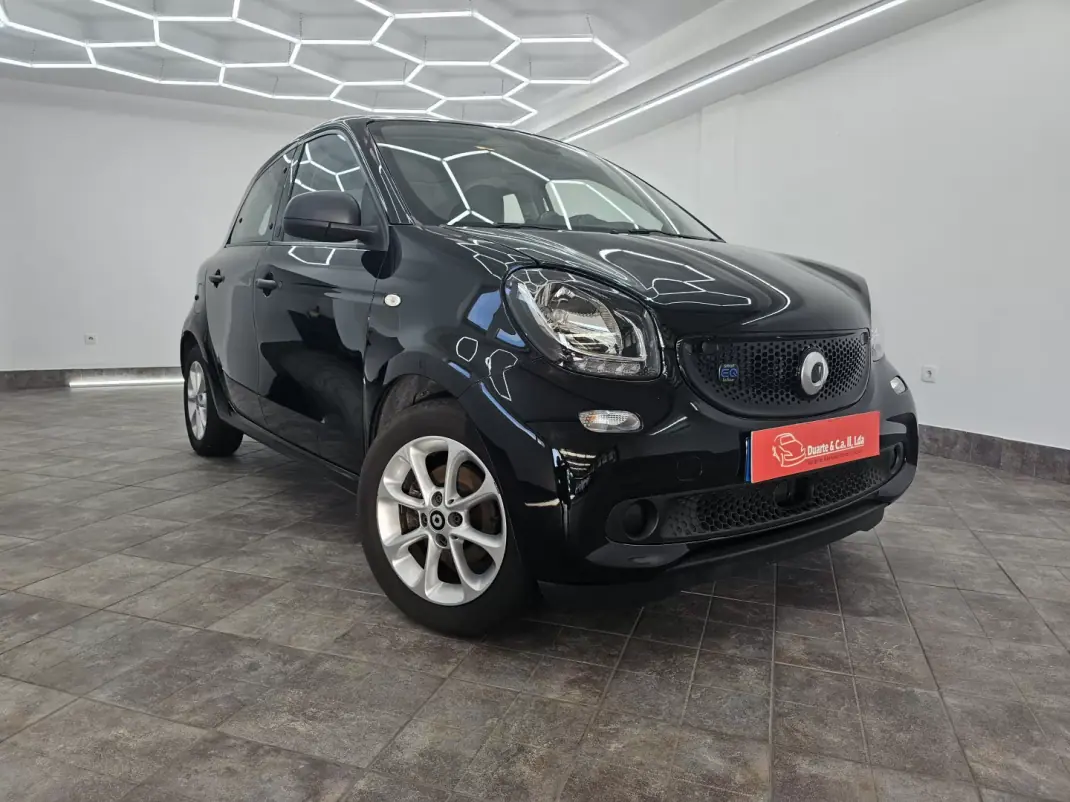 Smart ForFour 2019 - 11000 EUR, 70757 km - 70757km - foto 15 de 29