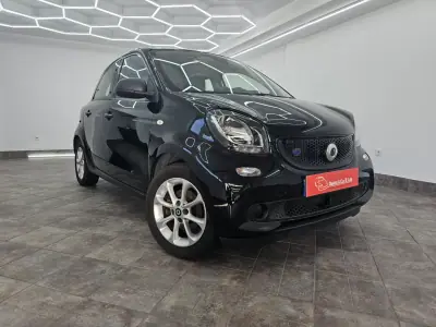 Smart ForFour 2019 - 11000 EUR, 70757 km - 70757km - foto 15 de 29