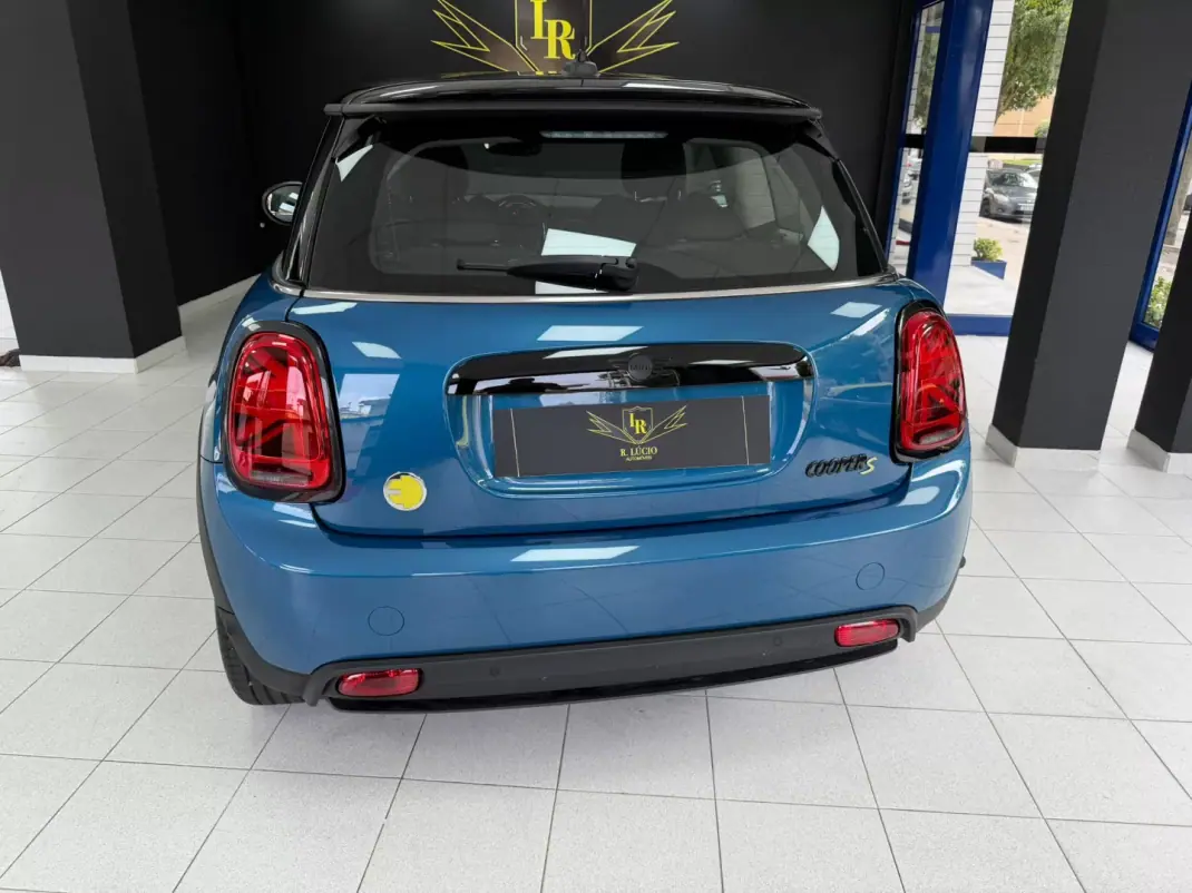 MINI 3 Portas 2023 - 23000 EUR, 4690 km - AUTO.MOTO.pt - 4690km - foto 33 de 38