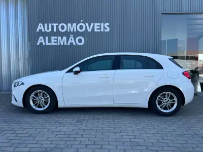 Mercedes-Benz A 180 2020 - 22500 EUR, 87198 km - 87198km - foto 4 de 19