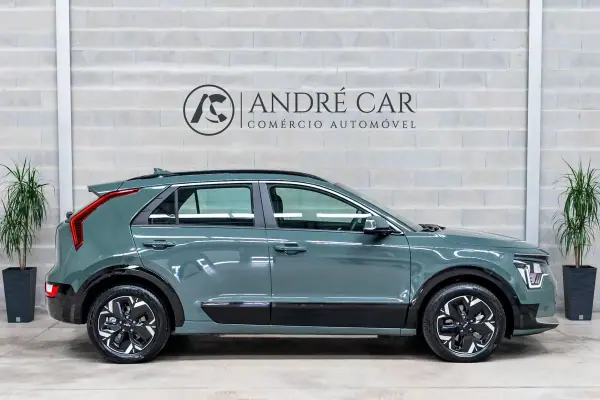 Kia e-Niro 2023 - 27950 EUR, 27488 km - AUTO.MOTO.pt - 27488km - foto 5 de 53