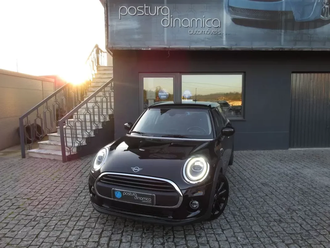 MINI Cooper 2021 - 19990 EUR, 90000 km - AUTO.MOTO.pt - 90000km - foto 1 de 52