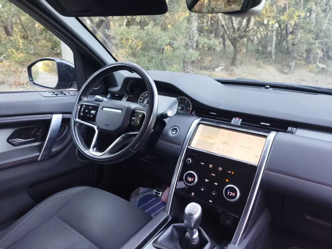 Land Rover Discovery Sport 2021 - 22000 EUR, 116100 km - 116100km - foto 26 de 27
