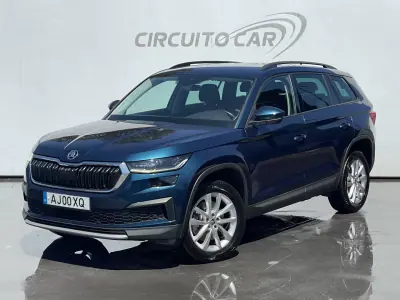 Skoda Kodiaq 2021 - 26500 EUR, 117793 km - AUTO.MOTO.pt - 117793km - foto 1 de 42