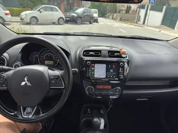 Mitsubishi Space Star 2018 - 10200 EUR, 110100 km - AUTO.MOTO.pt - 110100km - foto 9 de 9