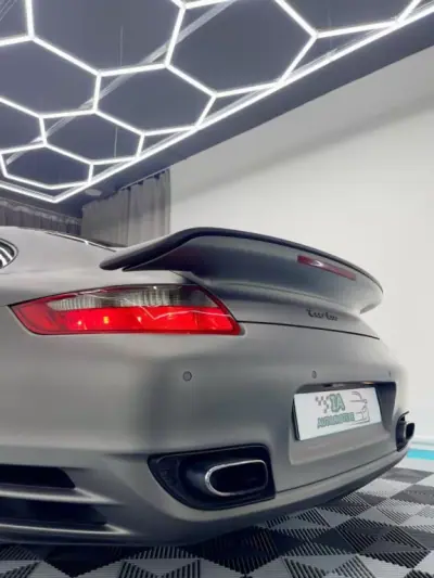 Porsche 997 2007 - 82500 EUR, 98000 km - AUTO.MOTO.pt - 98000km - foto 12 de 37