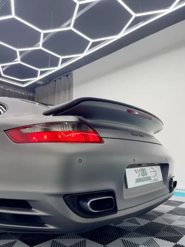 Porsche 997 2007 - 82500 EUR, 98000 km - AUTO.MOTO.pt - 98000km - foto 12 de 37