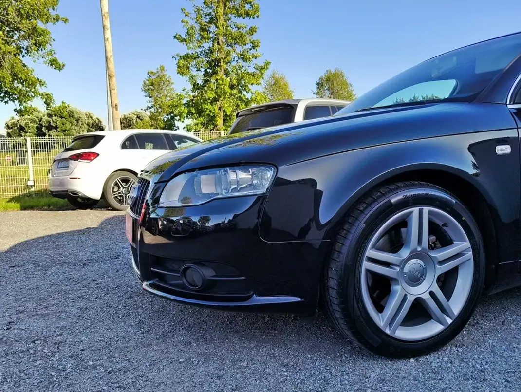 Audi A4 2007 - 8290 EUR, 237330 km - AUTO.MOTO.pt - 237330km - foto 12 de 29
