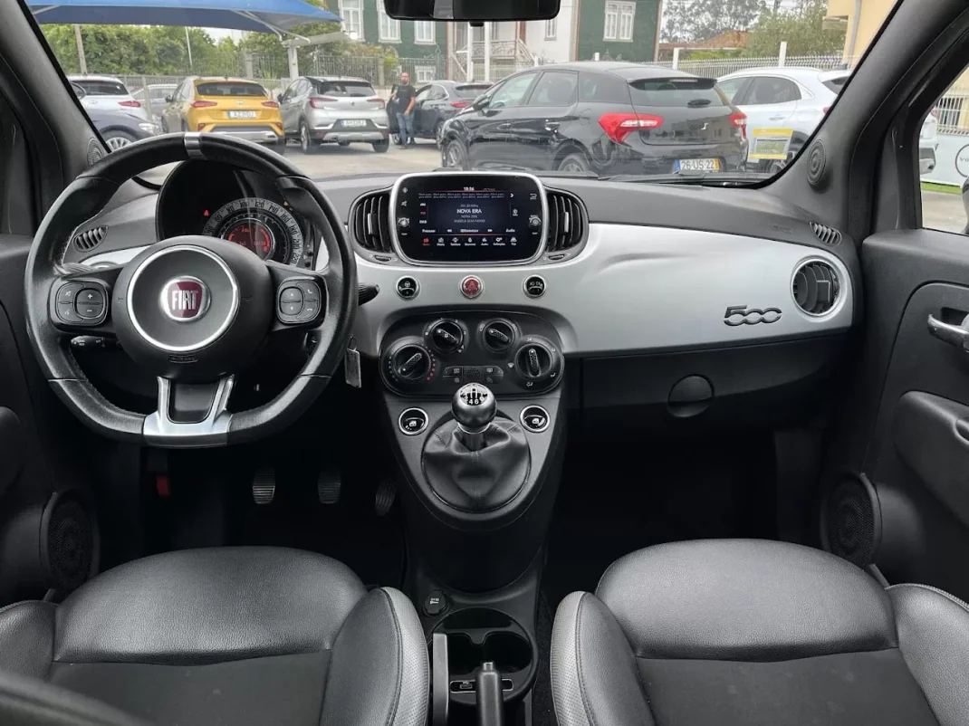 Fiat 500C 2021 - 11250 EUR, 111000 km - AUTO.MOTO.pt - 111000km - foto 12 de 36