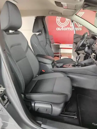 Nissan Qashqai 2022 - 20500 EUR, 63500 km - AUTO.MOTO.pt - 63500km - foto 19 de 39