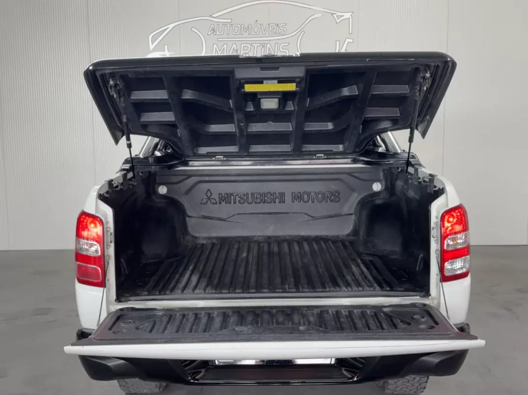 Mitsubishi L200 2018 - 32990 EUR, 68539 km - AUTO.MOTO.pt - 68539km - foto 11 de 21