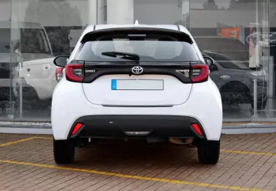 Toyota Yaris 2022 - 21900 EUR, 71200 km - AUTO.MOTO.pt - 71200km - foto 3 de 21