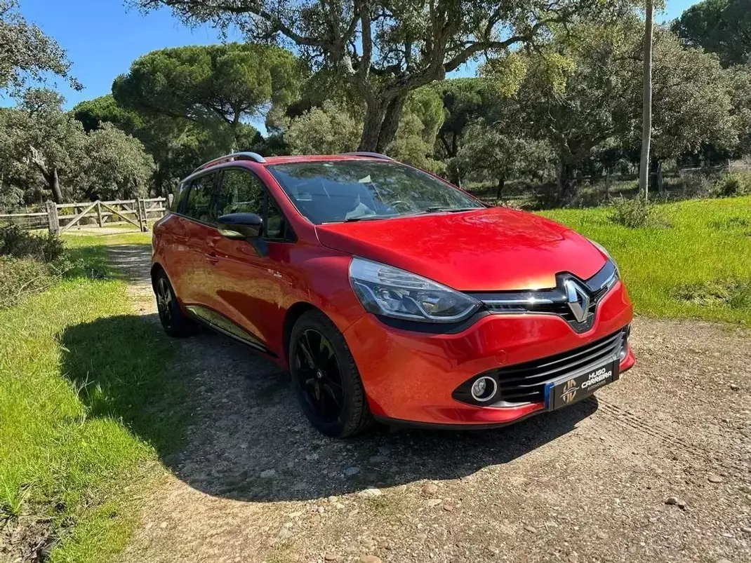 Renault Clio 2014 - 6000 EUR, 196000 km - AUTO.MOTO.pt - 196000km - foto 1 de 10