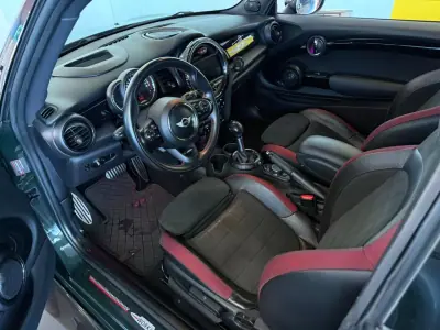 MINI John Cooper Works 2015 - 22900 EUR, 185000 km - AUTO.MOTO.pt - 185000km - foto 6 de 12